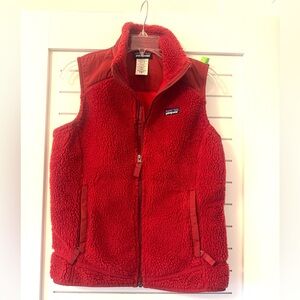 PATAGONIA Womens Small Deep Pile Fleece Vest Red Natural Classic Retro Full Zip
